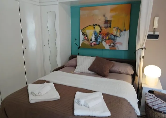 Apartment Casetta Maria Pia Near Metro A Cornelia Rom
